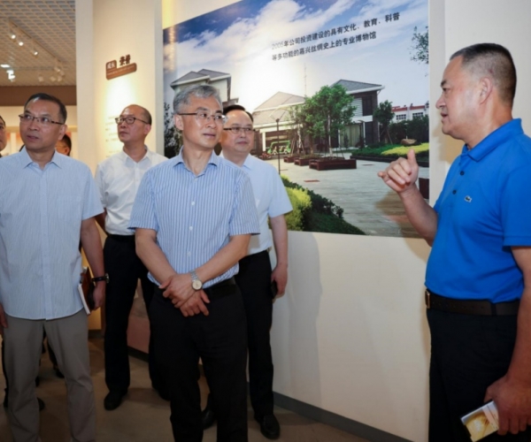 嘉兴市委副书记、、、市长李军莅临调研